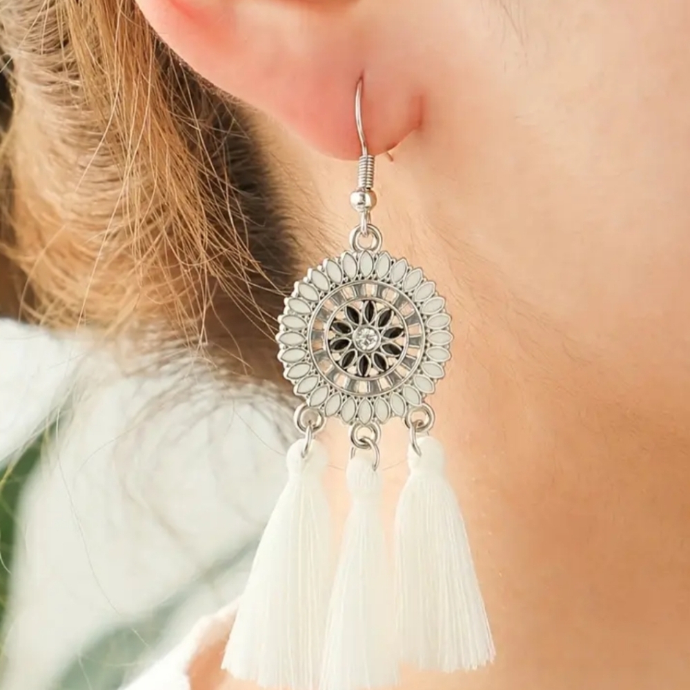 NEW White Western Tribal Preppy Cowgirl Tassel Dangling Earrings (#1,046)